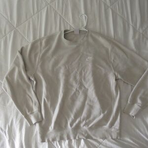 Nike Crew Neck Sweatshirt - Men's Medium